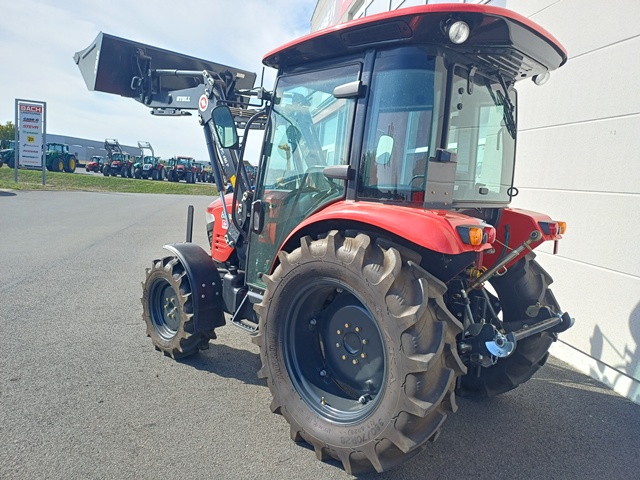 Schlepper Branson 6225C