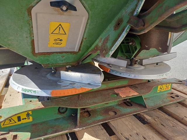 Anbaudüngerstreuer Amazone ZAX 902 Perfekt