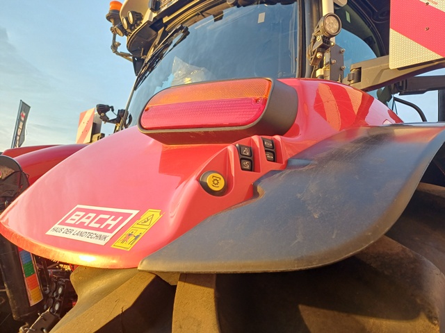 Schlepper STEYR Absolut 6240 CVT