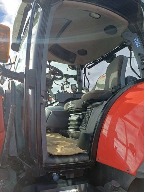 Schlepper STEYR Absolut 6240 CVT