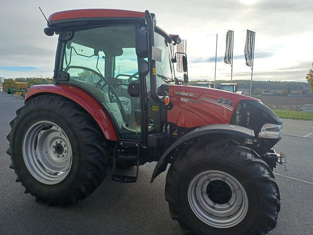 Schlepper CASE IH Farmall 55A