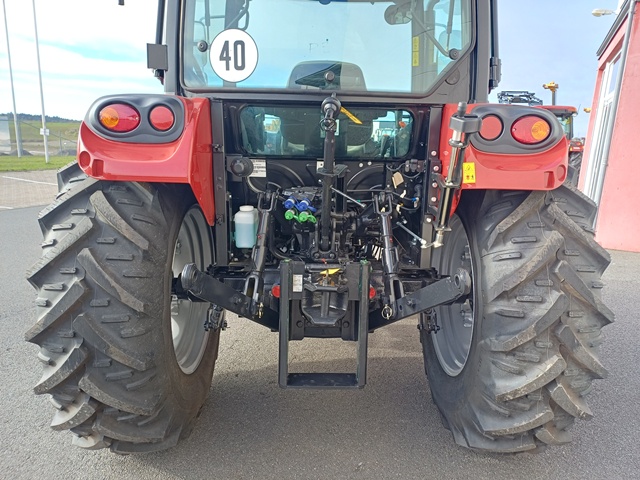 Schlepper CASE IH Farmall 55A