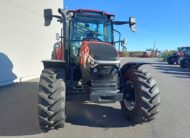 Schlepper Case IH Farmall 100M