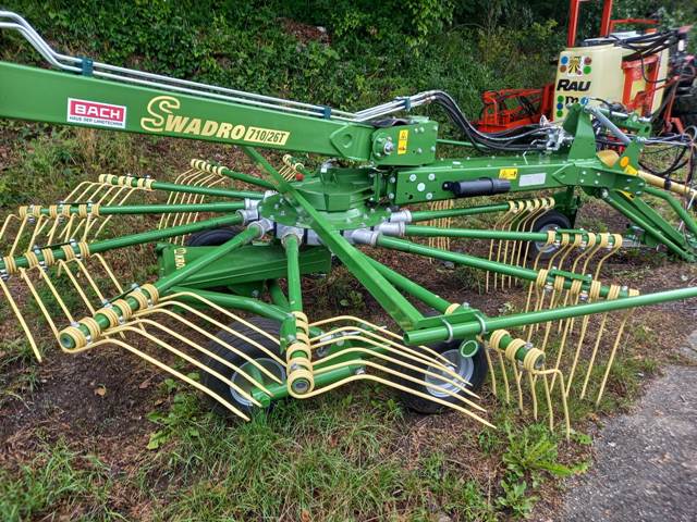 Kreiselschwader Krone Swadro 710/26T