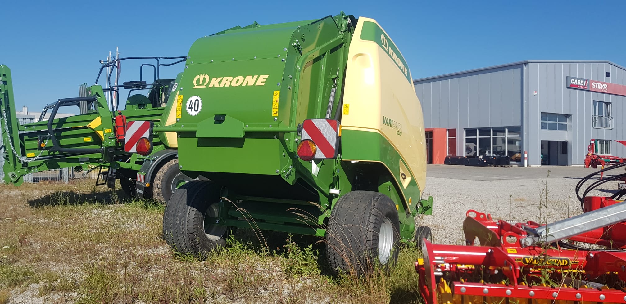 Rundballenpresse Krone VariPack V 165 XC